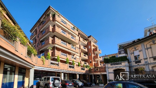 Foto Box in Corso Vercelli, Novara San Martino di 18 m² con 1 locali