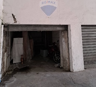 Foto Box in Via Adamo Giangiulio, Lanciano Centro di 20 m² con 1 locali