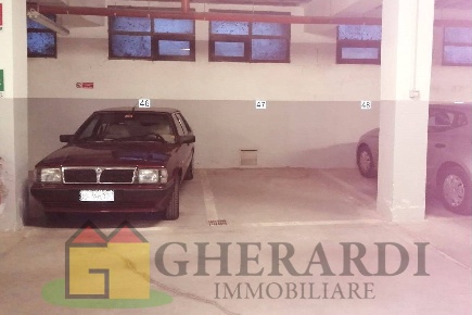 Foto Box a Ferrara Stazione di 15 m² in vendita
