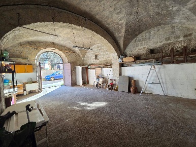 Foto Box in via Roma, Caprarola in vendita
