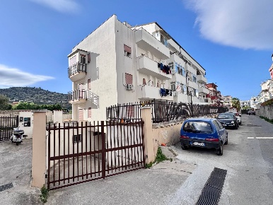 Foto Box in via damiano macaluso, Palermo in vendita