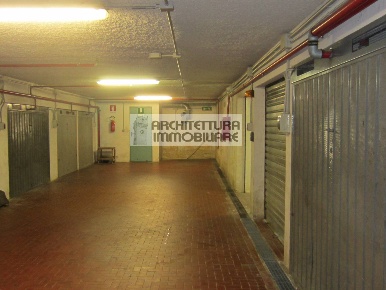 Foto Box in VIA ISNARDI, Cogoleto in vendita