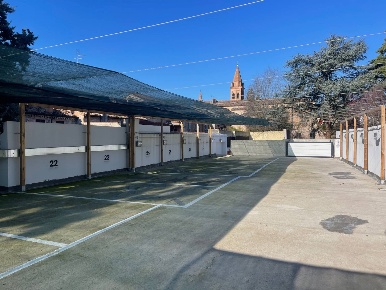 Foto Box in Via Ghisiglieri, Ferrara Santa Maria in Vado di 10 m²