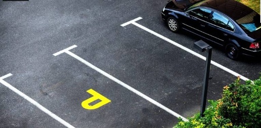 Foto Box a Pietra Ligure Centro di 12 m² in vendita