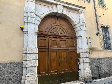 Foto Box in Via Enrico Noris, Verona in vendita