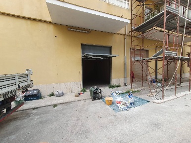 Foto Box in Via Carlo Forlanini, Siracusa Scala Greca - Neapolis di 27 m²