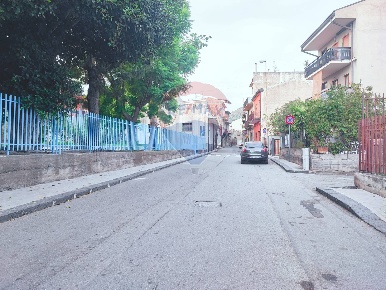 Foto Box in VIA VITTORIO VENETO, Calatabiano di 16 m² con 1 locali