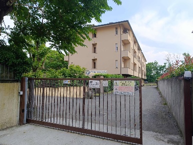 Foto Box in VIA TEODORO LOVATI, Pavia Policlinico di 20 m² con 1 locali