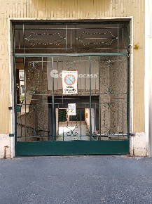 Foto Box in Via Dei Grimani, Milano Dezza di 4 m² con 1 locali in vendita