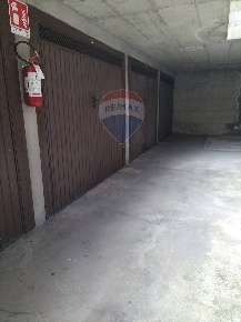 Foto Box a Rescaldina in vendita
