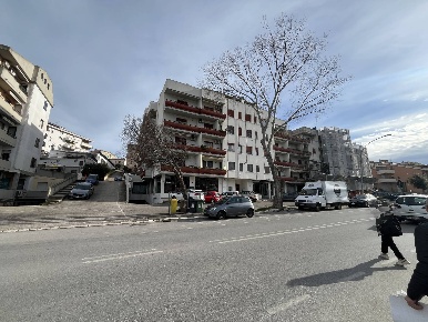 Foto Box in VIA CIRCONVALLAZIONE ISTONIENSE, Vasto di 18 m² con 1 locali