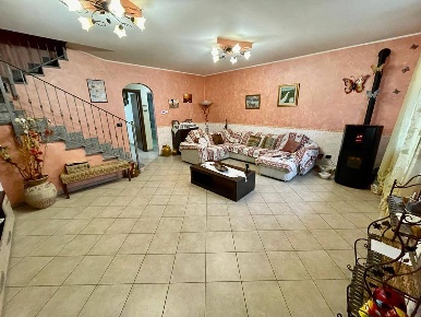 Foto Villa a schiera a Alessandria Cristo di 220 m² con 7 locali in vendita