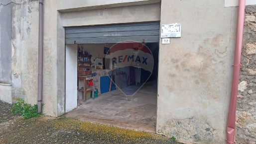 Foto Box in via borgo fontana, Chiaramonte Gulfi Centro di 32 m² in vendita