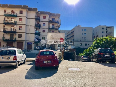 Foto Box in VIA ALCIBIADE, Siracusa Grottasanta - Tunisi di 13 m²