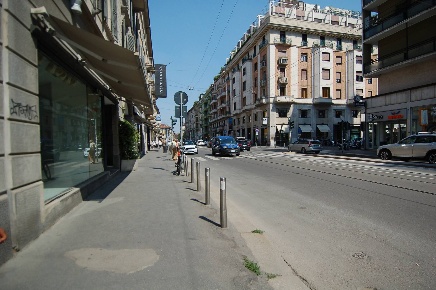 Foto Box a Milano in vendita