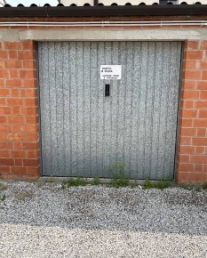 Foto Box in Via Foro Boario, Ferrara Foro Boario di 15 m² con 1 locali