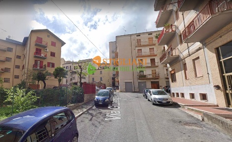 Foto Box in Traversa Via Garibaldi, Campobasso Semicentro di 80 m²