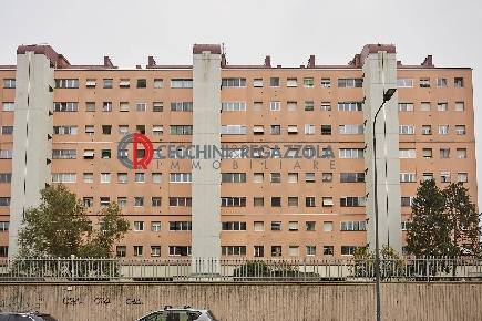 Foto Box in Via Lamennais, Milano in vendita