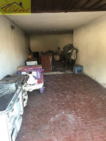 Foto Box in VIA PER LECCO, Oggiono Centro di 37 m² con 1 locali in vendita