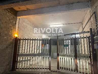 Foto Box in Via Degli Aldobrandeschi, Roma in vendita