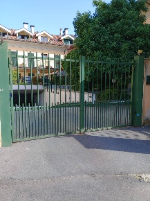 Foto Box in Via Ceriani, Milano in vendita