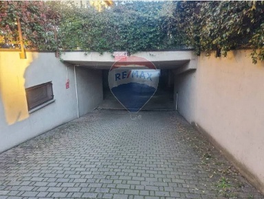 Foto Box in VIA DON GIUSEPPE RAVAZZI, Cassinetta di Lugagnano in vendita