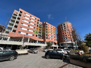 Foto Box in Corso Bucci, Campobasso Centro di 30 m² con 1 locali in vendita