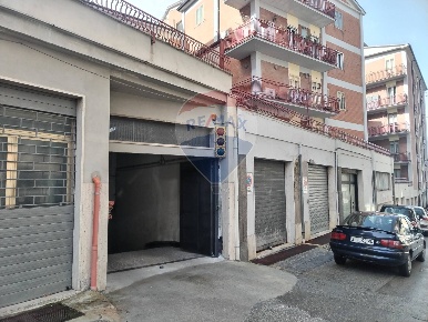 Foto Box a Campobasso Via XXIV Maggio, CEP di 35 m² con 1 locali in vendita