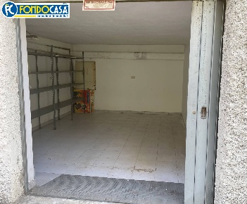 Foto Box a Albisola Superiore Centro di 18 m² con 1 locali in vendita
