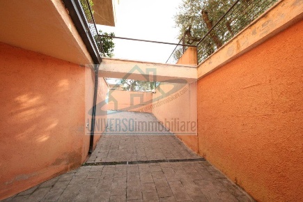 Foto Box in strada provinciale 58, Massignano in vendita
