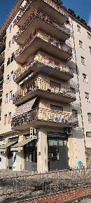 Foto Box in Viale Gramsci, San Giovanni Valdarno di 20 m² con 1 locali