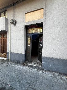 Foto Box in Via Monserrato, Catania Borgo di 22 m² con 1 locali in vendita
