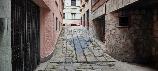Foto Box in Via Capriolo, Torino in vendita