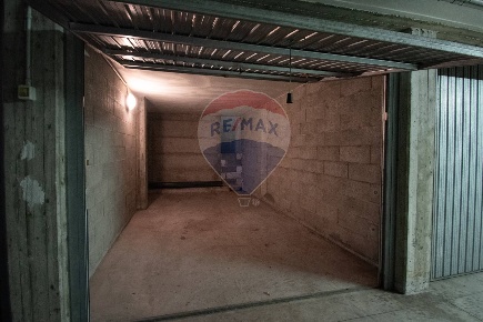Foto Box in Via Gerolamo Lamberti, Brescia Don Bosco in vendita