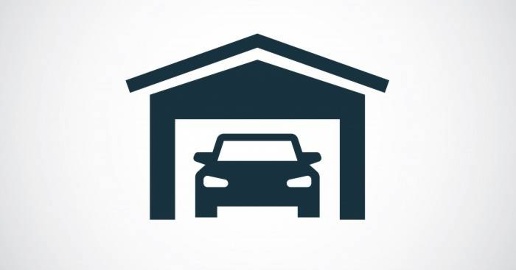 Foto Box in Via Mons. F. Callandrone, Varazze Centro di 19 m² con 1 locali