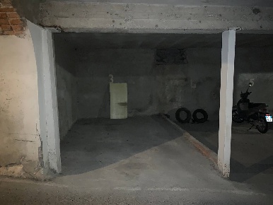 Foto Box a Mantova Centro di 14 m² con 1 locali in vendita
