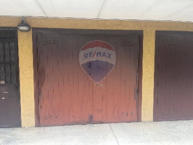 Foto Box in via minghetti, Parabiago in vendita