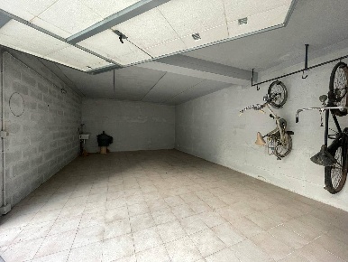 Foto Box in viale marcello federici, Ascoli Piceno in vendita