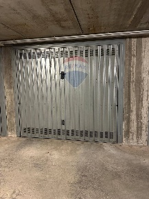 Foto Box a Gaggiano in vendita