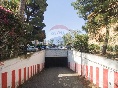 Foto Box in Via Carlo Alberto Dalla Chiesa, Bari Carbonara di Bari di 15 m²