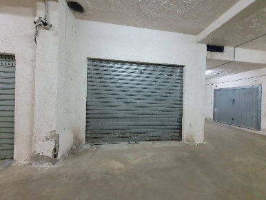 Foto Box in Via Bari, Siracusa Borgata - Santa Lucia di 27 m² con 1 locali