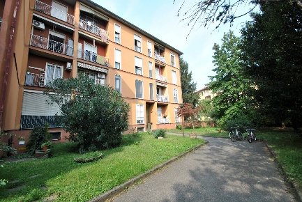 Foto Box in Via Cadorna, Vimercate in vendita