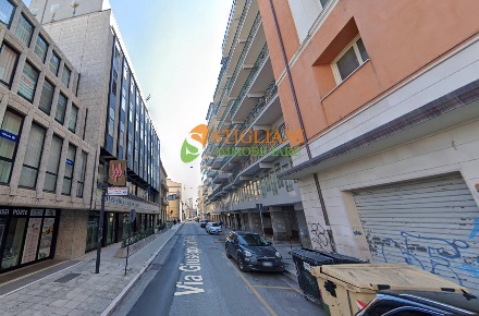 Foto Box in centro, Campobasso Centro di 19 m² con 1 locali in vendita