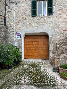 Foto Box a Fermo di 31 m² con 1 locali in vendita