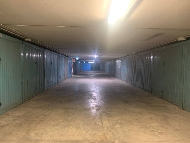 Foto Box in Via Fratelli Bandiera, Sesto San Giovanni Rondò - Torretta