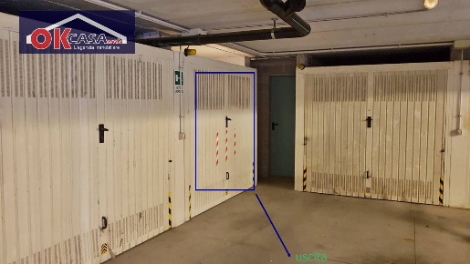 Foto Box in via Sant' Ambrogio, Monfalcone Centro di 12 m² con 1 locali