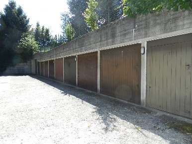 Foto Box in VIA OBIZZONE, Bernareggio in vendita
