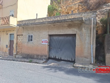 Foto Box in VIA GUADAGNA, Scicli Centro con 2 locali in vendita