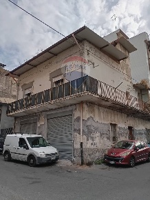 Foto Box in Via Del Ruscello, Catania San Giorgio di 40 m² con 1 locali