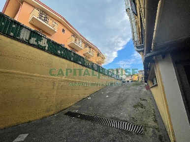 Foto Box a Somma Vesuviana in vendita